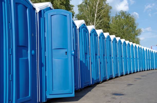 Best Portable restroom trailer rental  in Woodville, FL